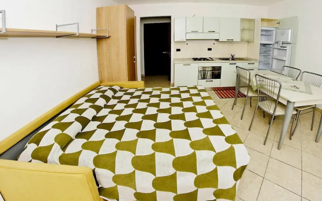 Elegant Castellaro Apartment With Pool