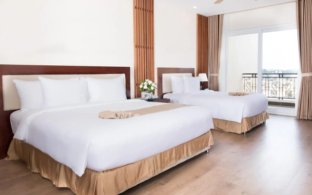 Ladalat Hotel