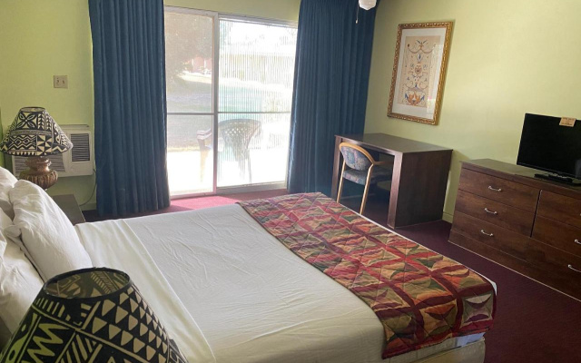 OYO Hotel Yuma AZ Desert Grove