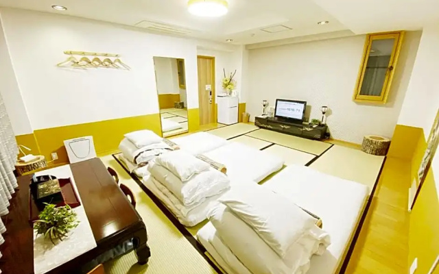 Guesthouse017徳島個室 飲食街中心 阿波踊り会館7分 文理&徳島大学 アスティとくしま車8分