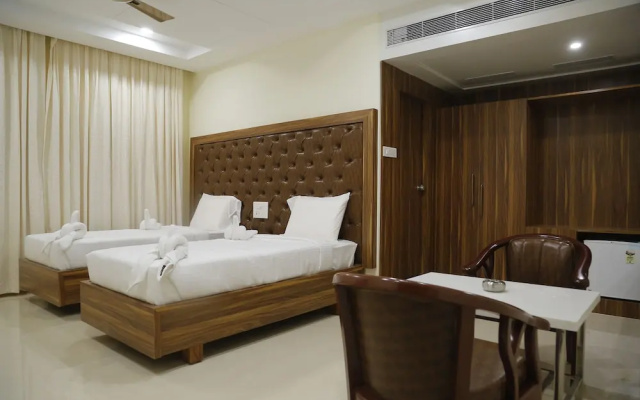 Ostin Viceroy Grand