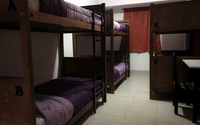 Oshovia Hostel