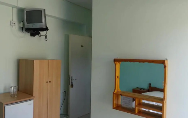 Poros House Hotel