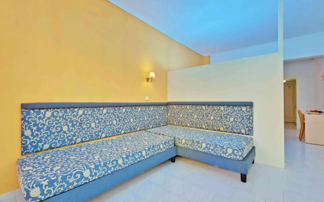 Mendi Hotel