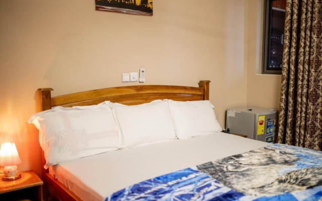Milady Hotel