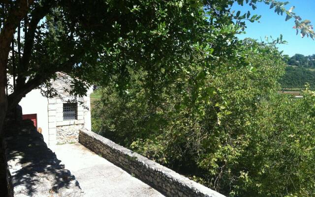Отель Relais Villa Gozzi B&B Италия, Лимена - отзывы, цены и фото номеров - забронировать отель Relais Villa Gozzi B&B онлайн вид на фасад