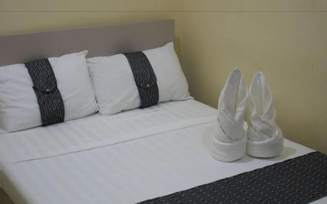 Rusville Hotel & Residences