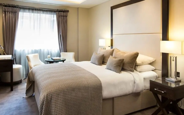 One Warwick Park Hotel