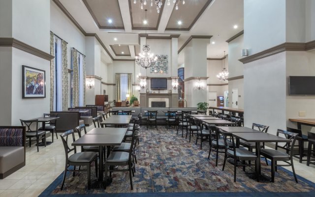 Homewood Suites by Hilton New Orleans 1