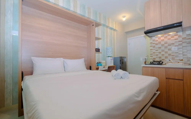 New Modern Studio Apartment at Green Pramuka City