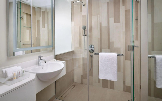 Cambria Hotel LAX