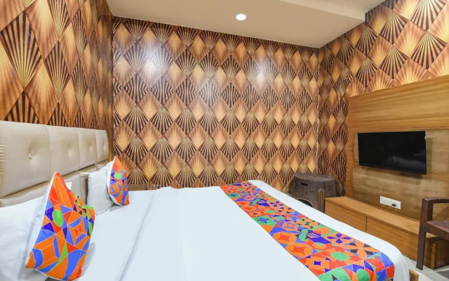 Fabhotel Royal Residency Sector 11