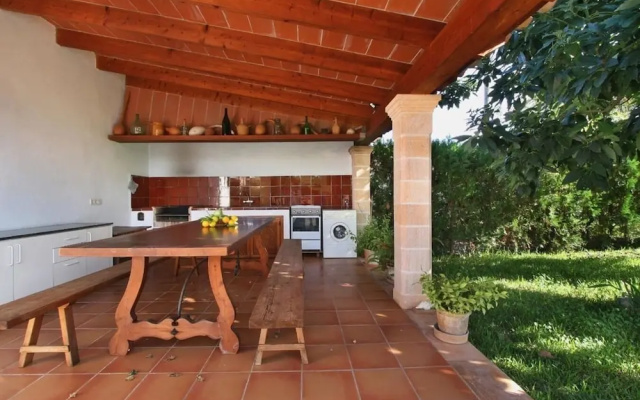Villa - 4 Bedrooms with Pool - 103228