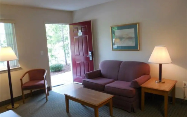Affordable Suites Salisbury