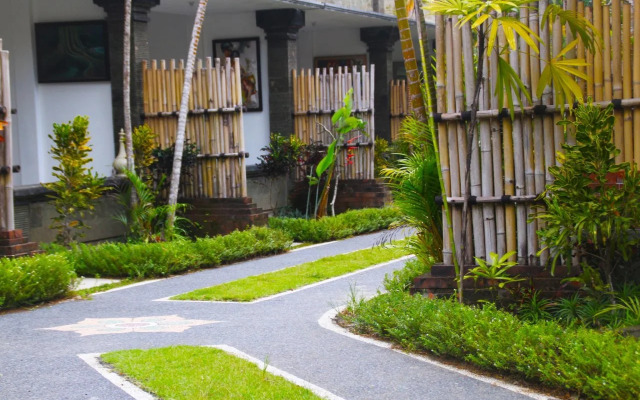 OYO 1840 Kubu Ubud Hotel