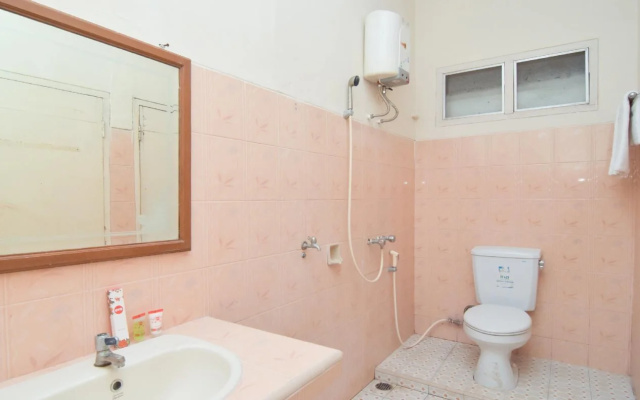 Hotel & Restaurant Basra