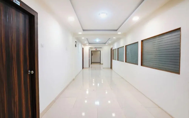 Fabhotel Arsh Executive Inn
