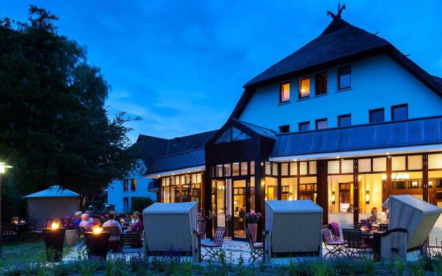 Отель Ringhotel Warnemünder Hof вид на фасад