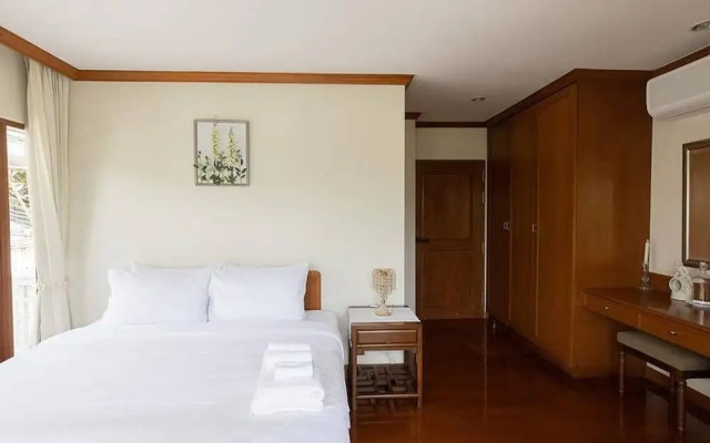 Royal Riverside Villa Chao Phraya View Suite