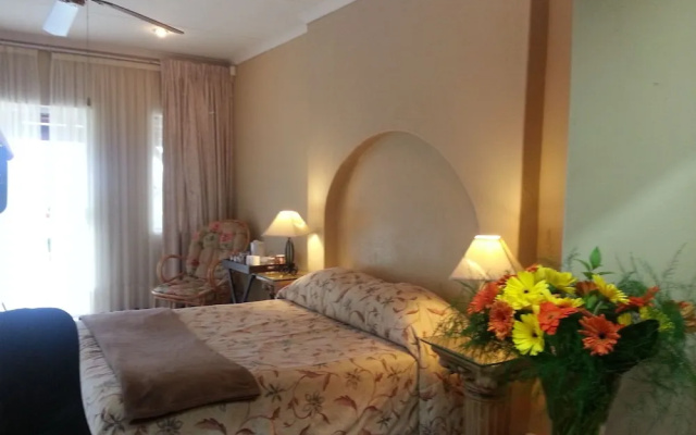 Emoyeni Lodge