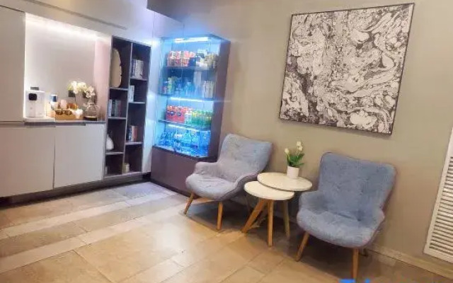 Homeinn · neo (Zhumadian Biyang Renmin Road Wenhua Road)
