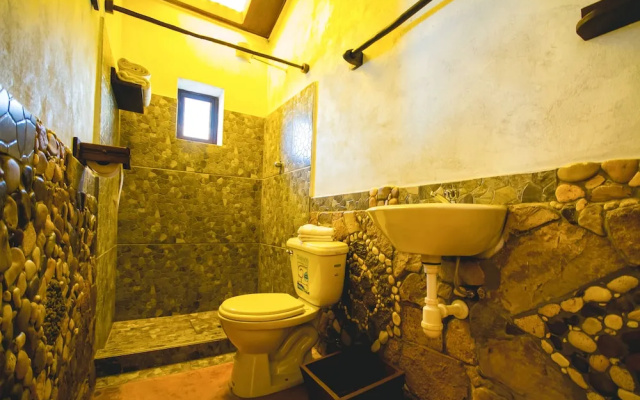 Luquina Utama Lodge