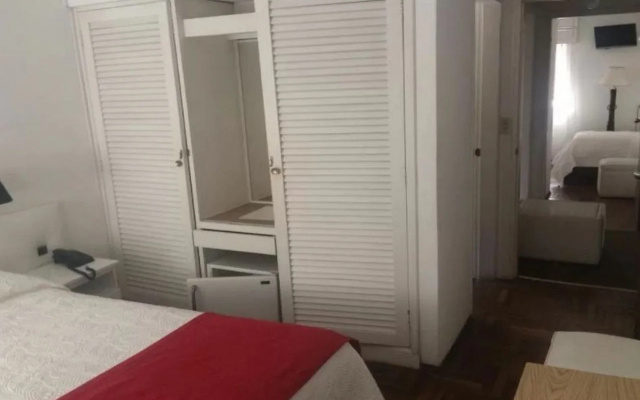 Bonne Etoile Hotel