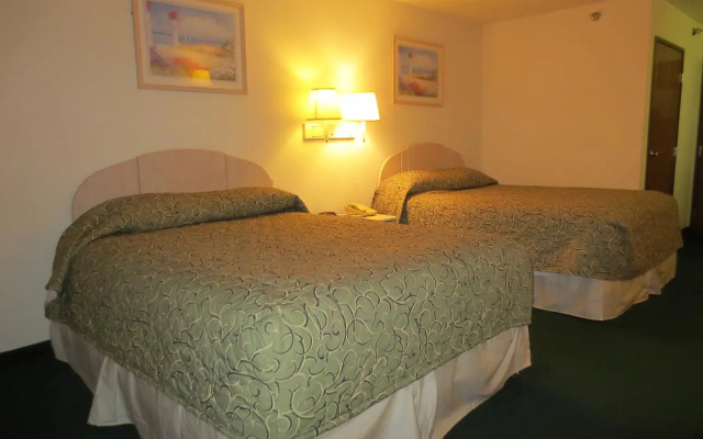 Pinckeyville Inn and Suites