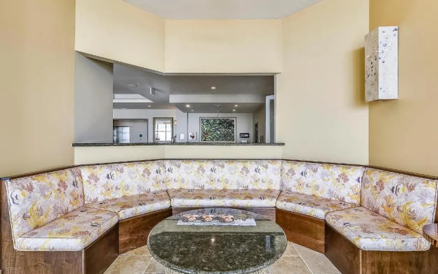 Emerald 707 by Ryson Vacation Rentals
