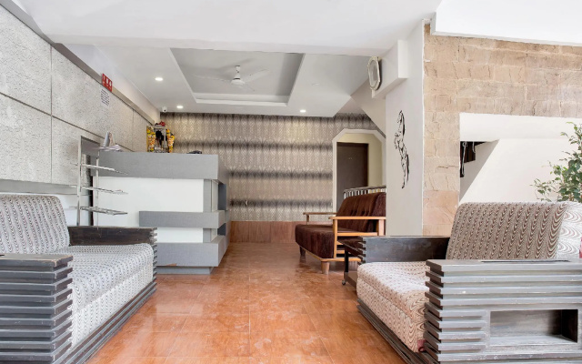 OYO 5665 Rana Residency