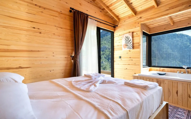 Honeymoon Bungalow With Private Pool and Sea View