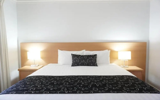 The Charles Boutique Hotel & Dining
