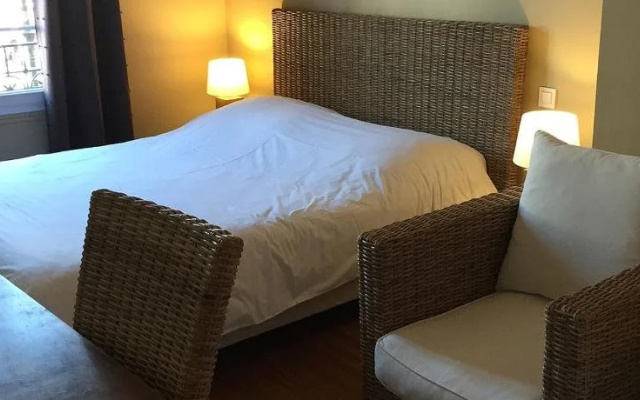 Hotel du Pot dEtain