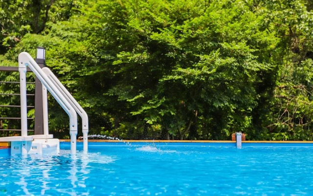 Penatess Pool Villa