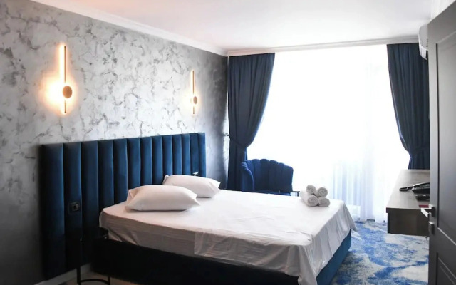 Hotel Topaz