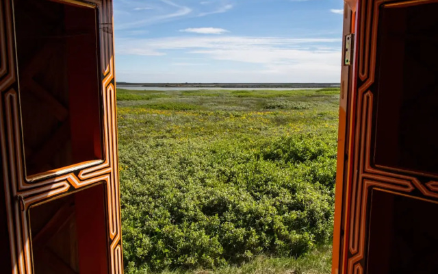 Traustholtshólmi - All Inclusive Island Experience