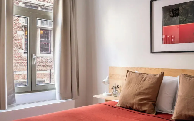 A Place - Leeuwenstraat 15