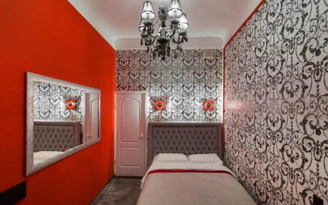 Cozy studio for couple near Polytechnic University