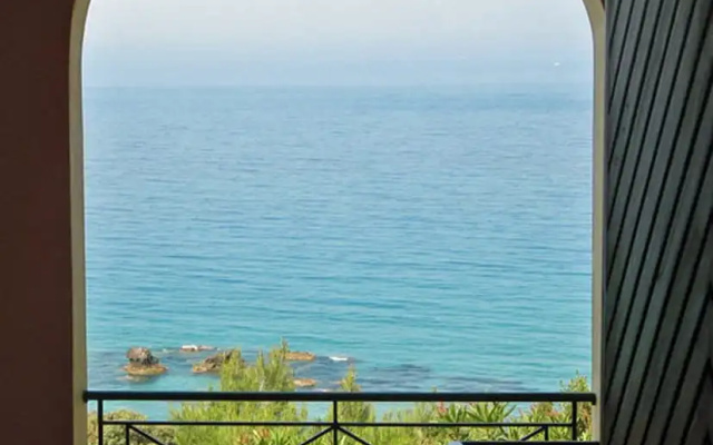 Relaxing Apartments, Swimming Pool - Pelekas Beach