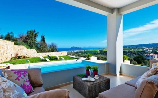 Villa Athinais