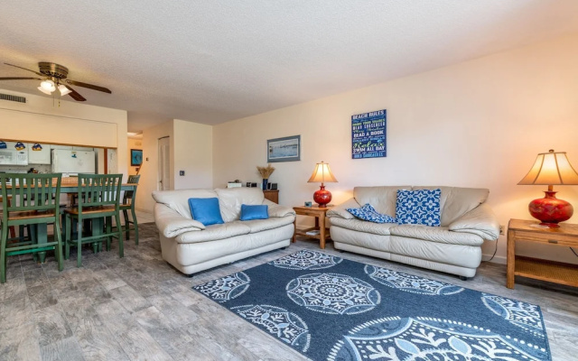 Ocean Club I 36 by Vtrips