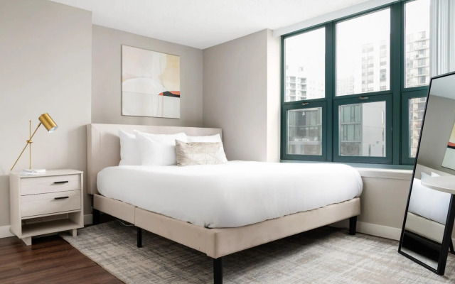 Chicago | Comfy Studio River North Apartment