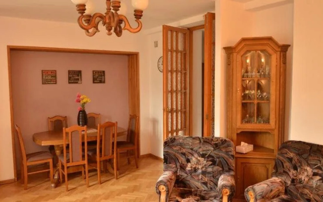 Hostel Tolek