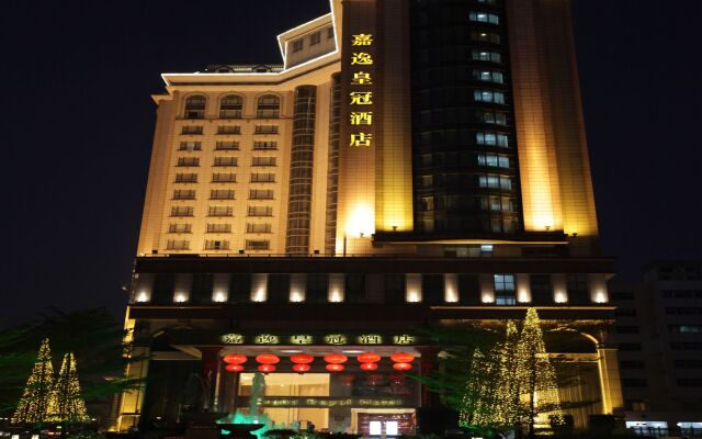 Grand Royal Hotel вид на фасад