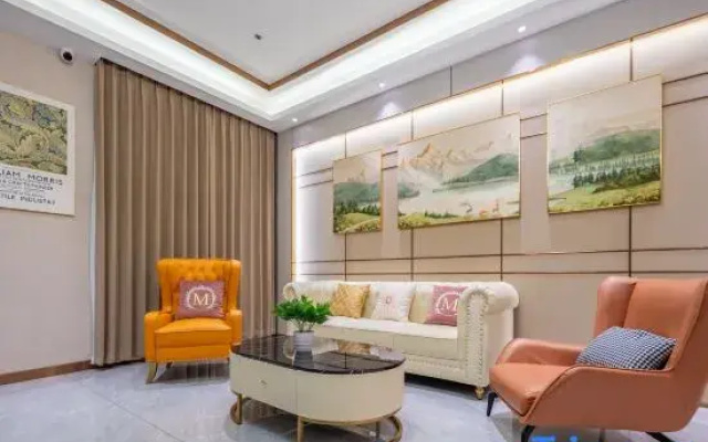 Vina Garden Hotel (Huaqin Qianyi Industrial Park)