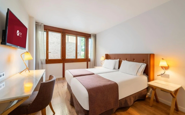 Dorma Casa De Los Linajes