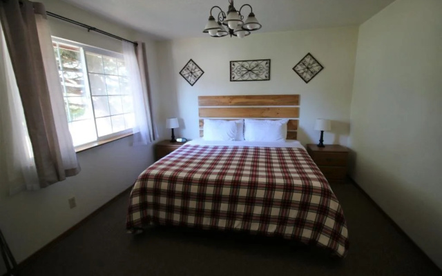 View Crest Lodge
