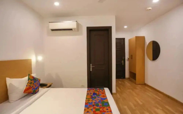 Fabhotel Zenora
