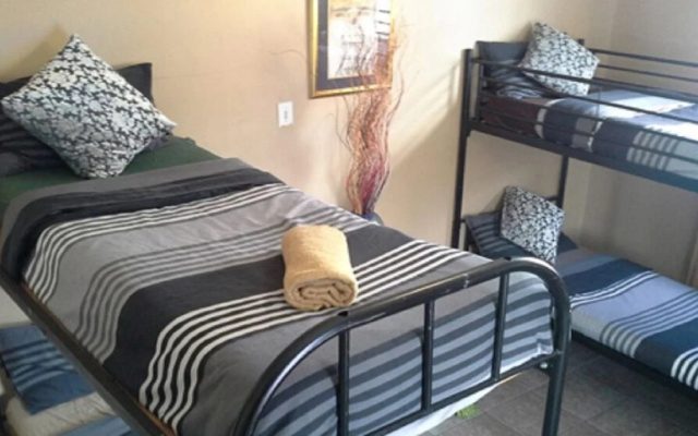 District Six Backpackers