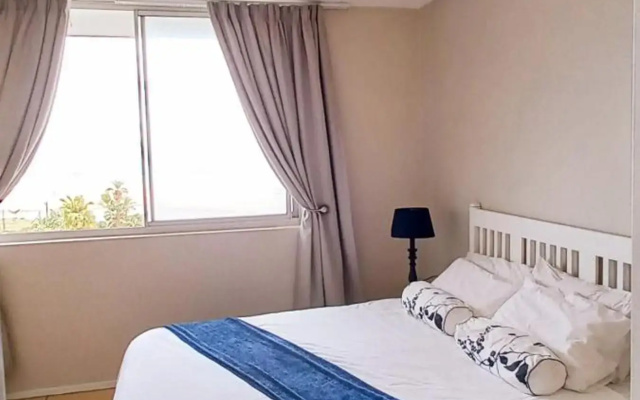 Margate Boulevard Spacious Apartment